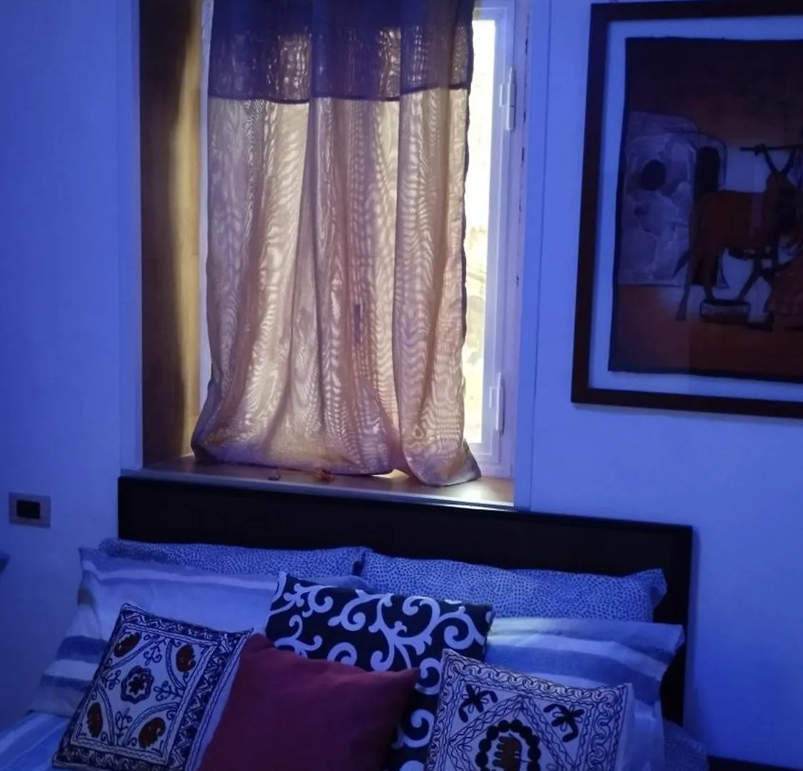 Very Smail House Augusta Italy