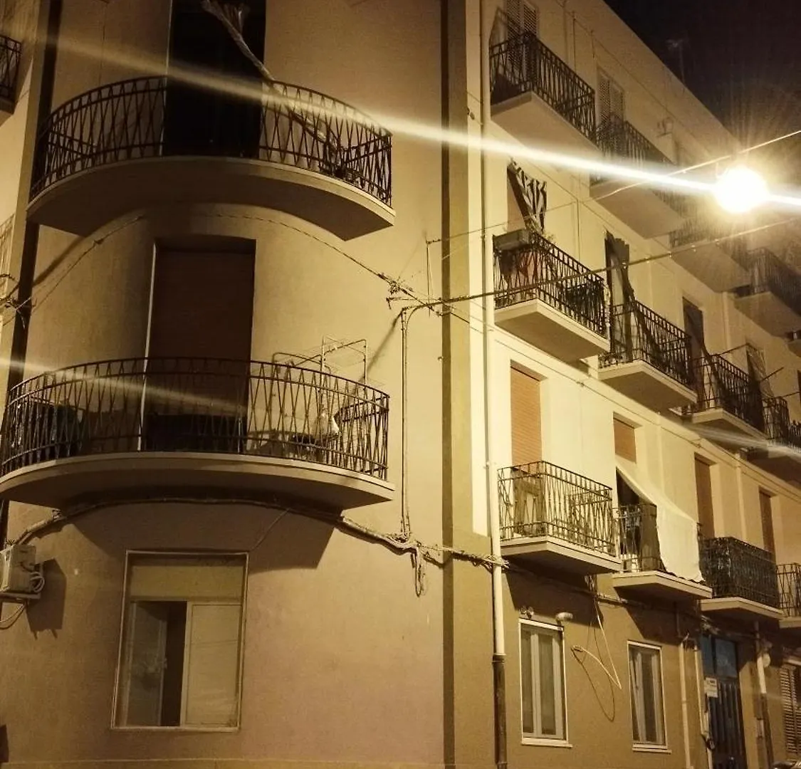 Apartment Very Smail House Augusta