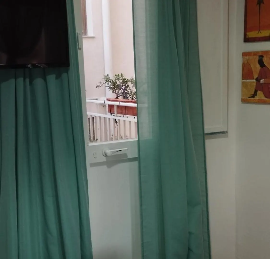 Apartment Very Smail House Augusta